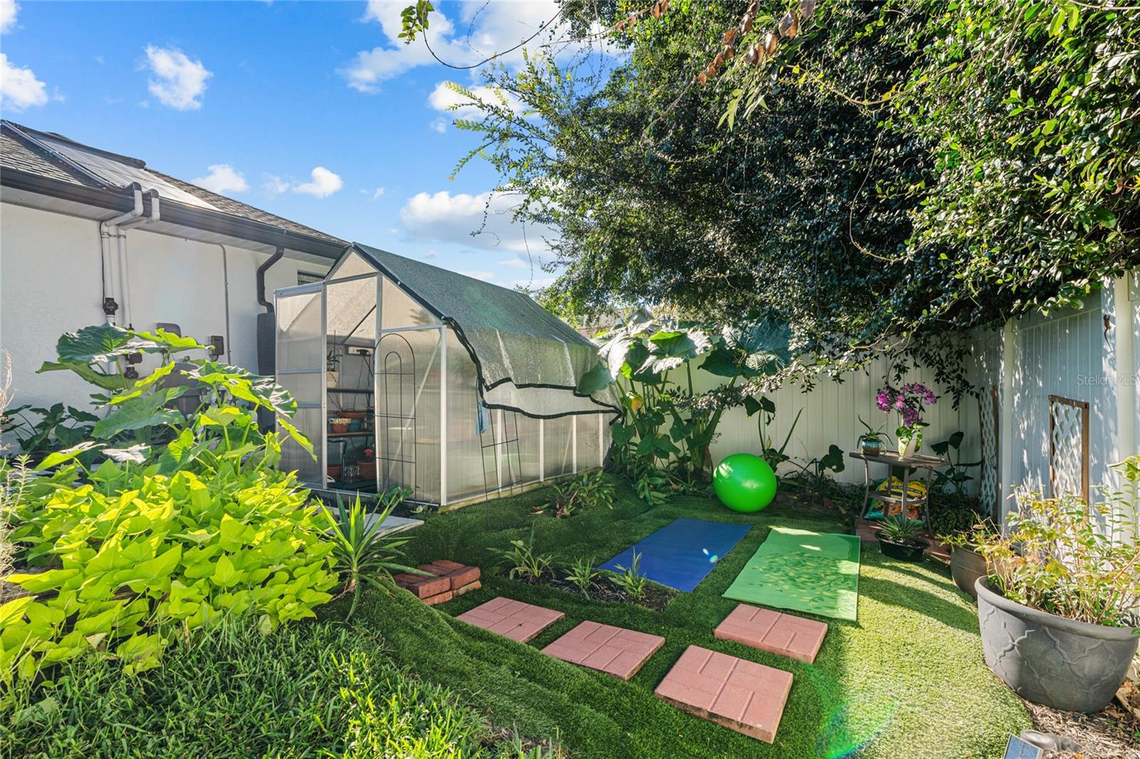 Image 39 of 47 For 3360 2nd Court