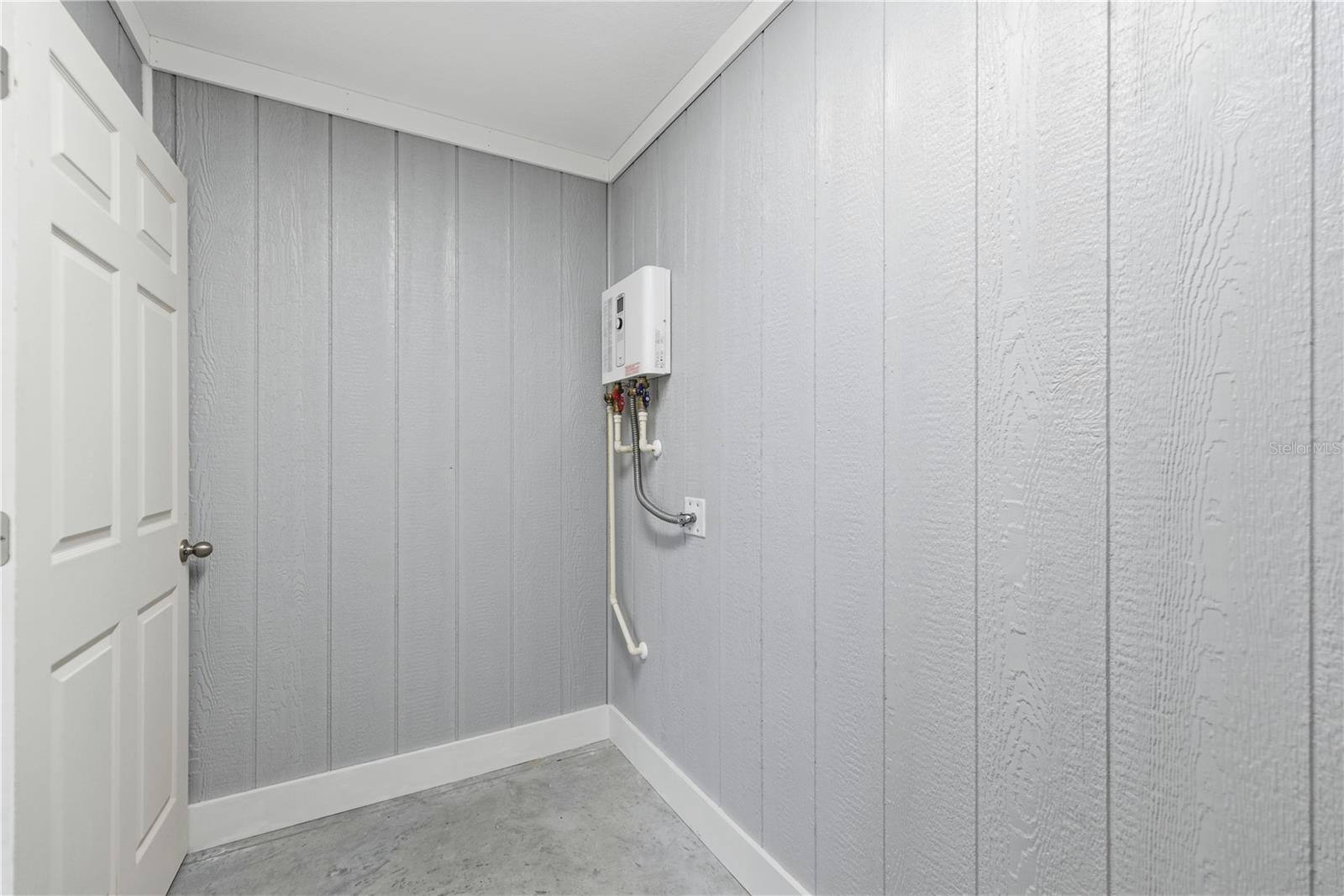 Image 25 of 36 For 7950 140th Avenue Marion