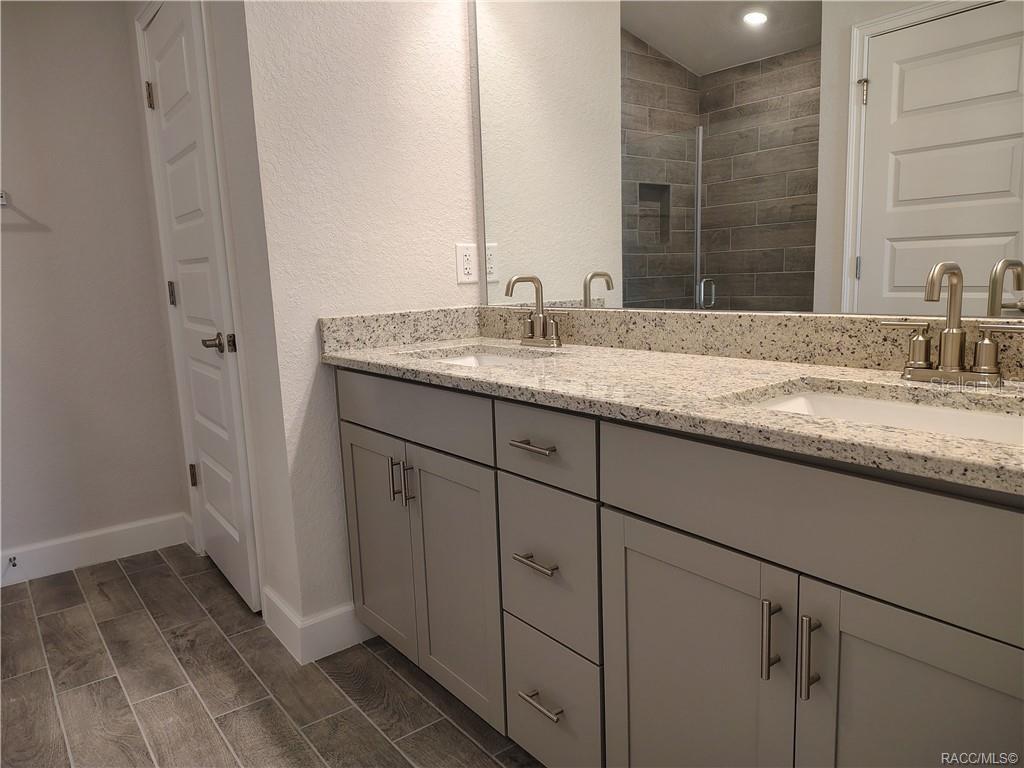 Image 13 of 30 For 1100 Heron Point Drive