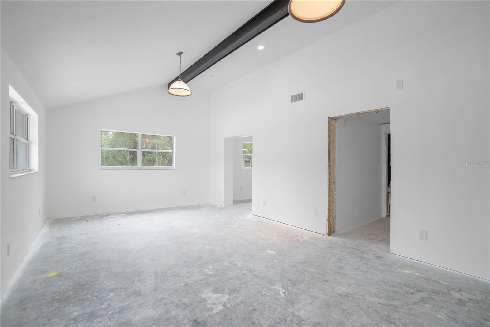 Image 13 of 47 For 708 6th Street