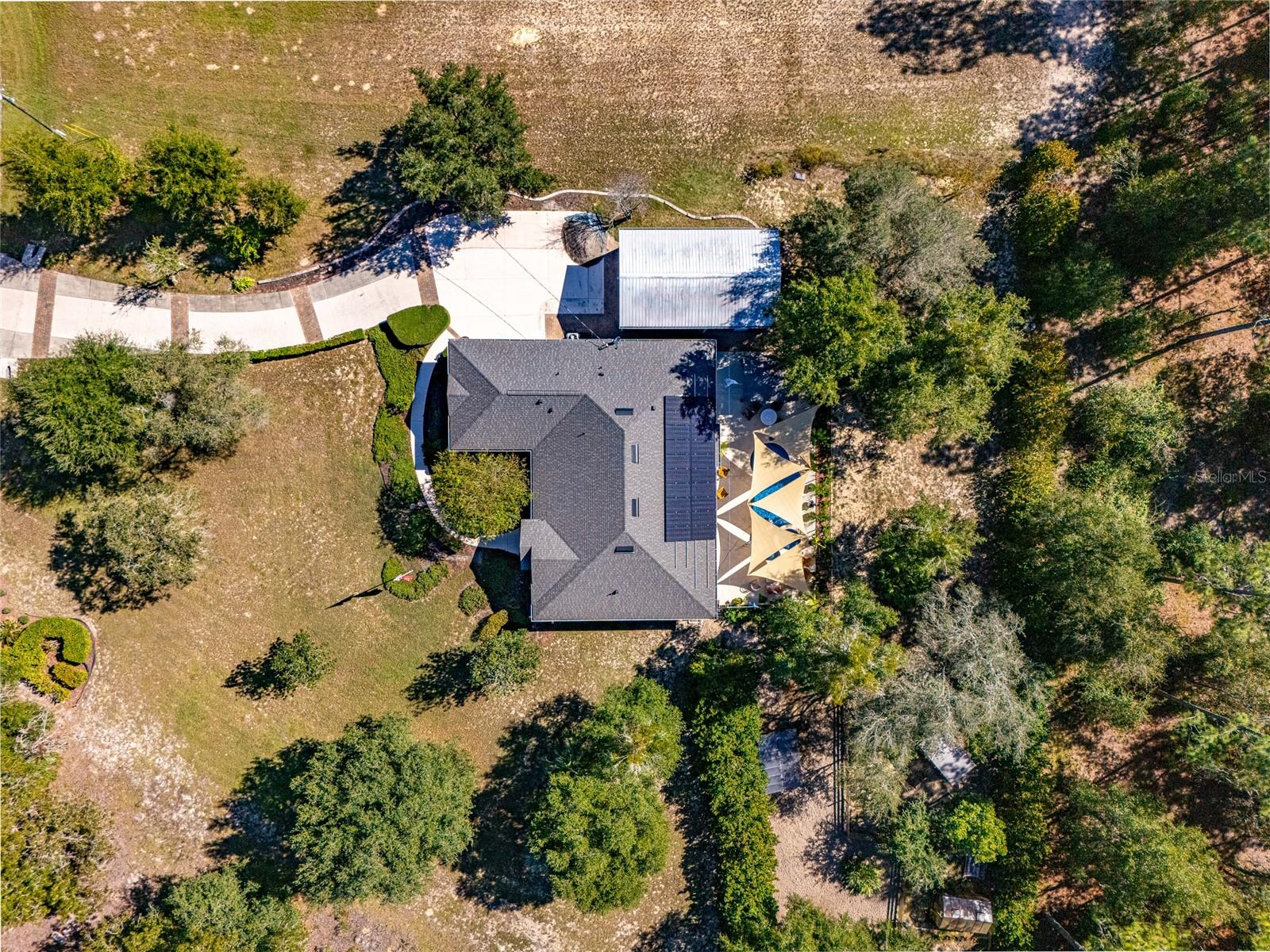 Image 11 of 53 For 18417 66th Loop