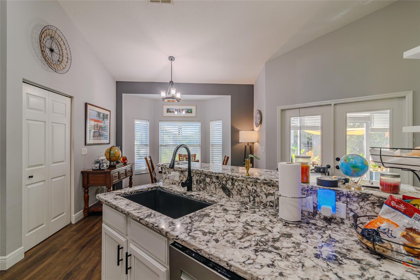 Image 27 of 53 For 18417 66th Loop