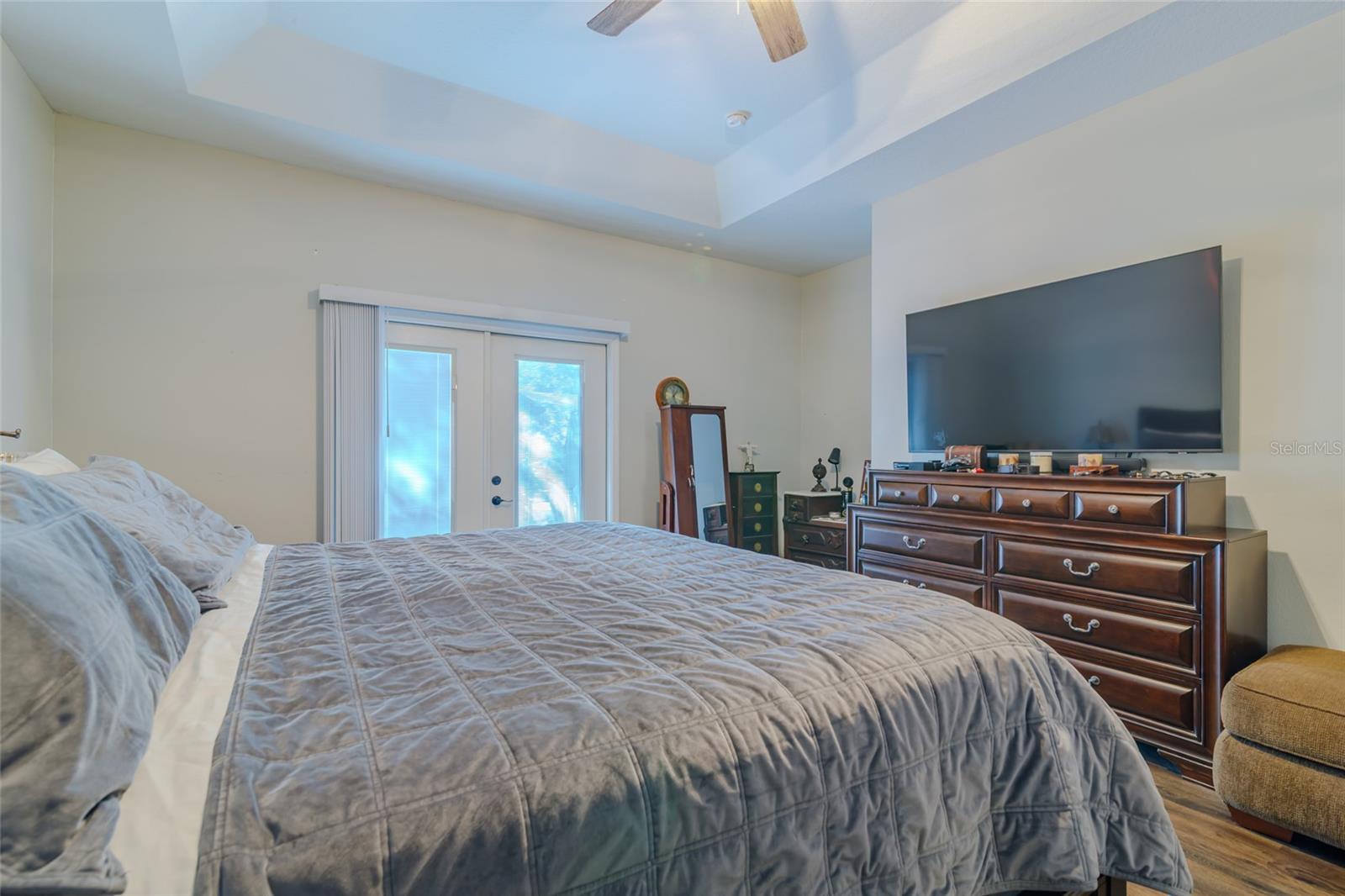 Image 37 of 53 For 18417 66th Loop