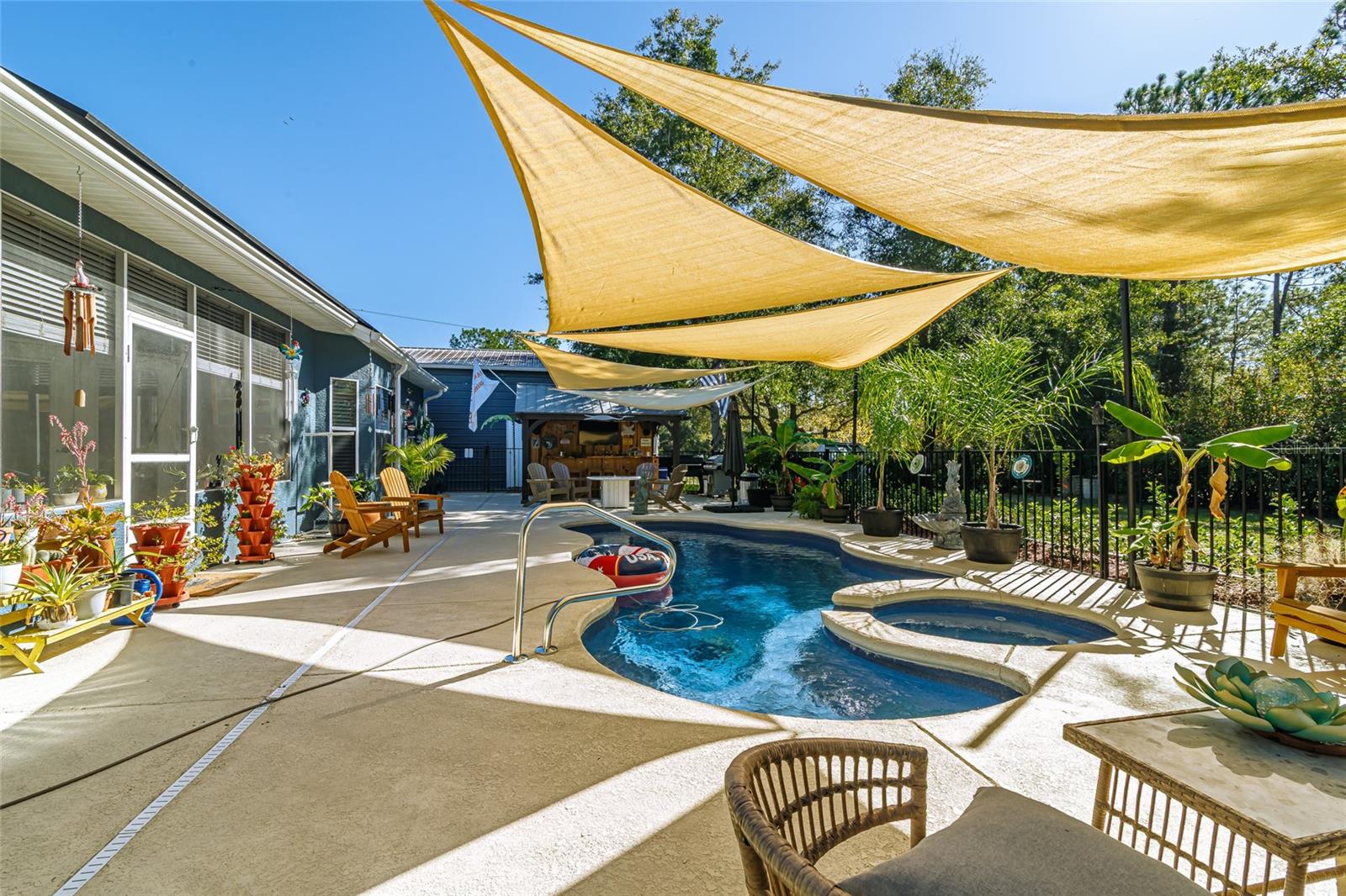 Image 44 of 53 For 18417 66th Loop