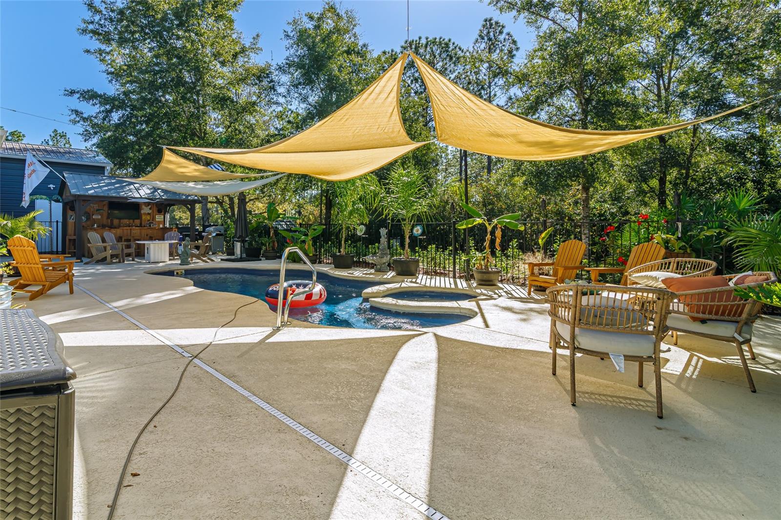 Image 45 of 53 For 18417 66th Loop