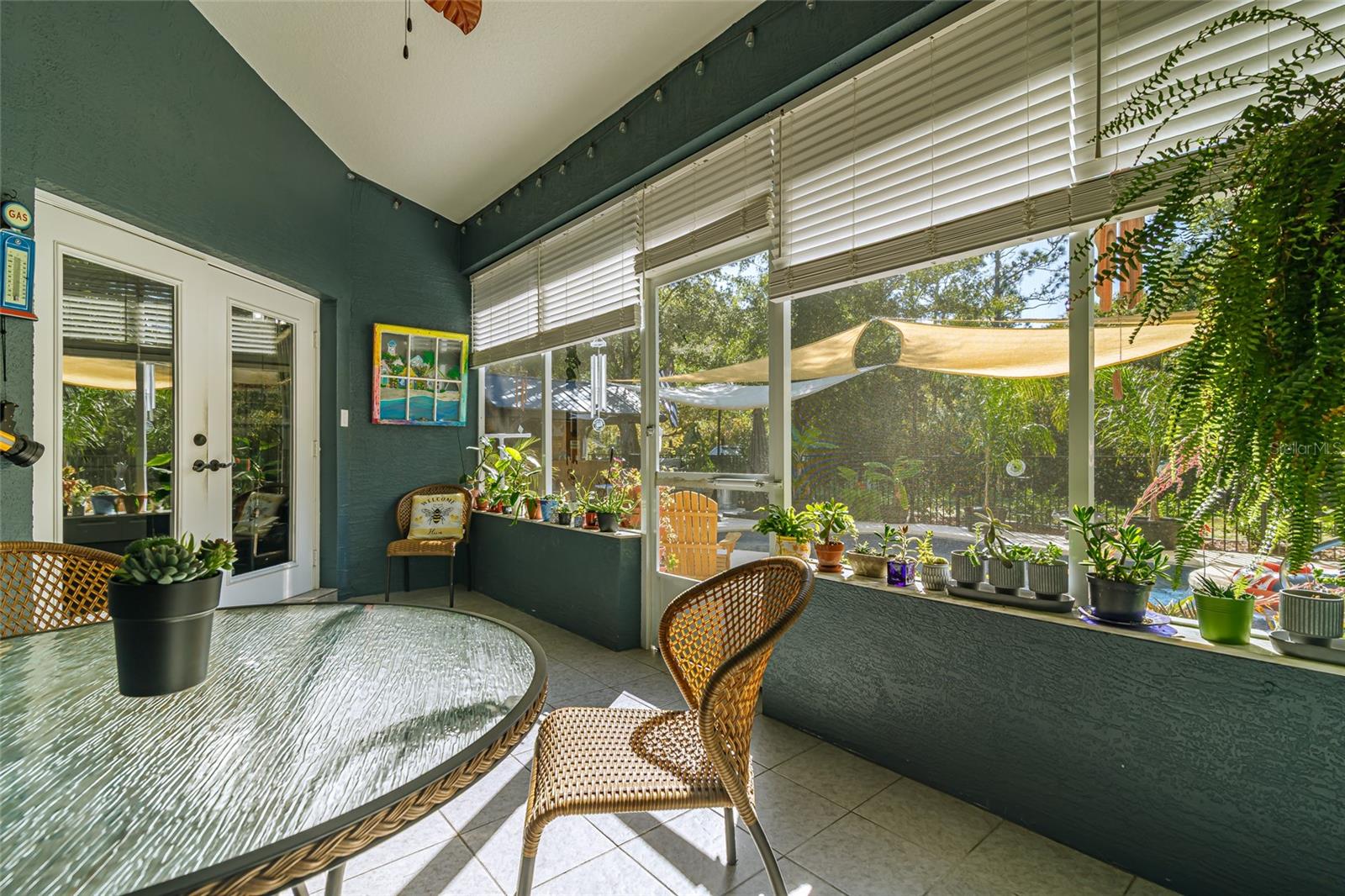 Image 46 of 53 For 18417 66th Loop