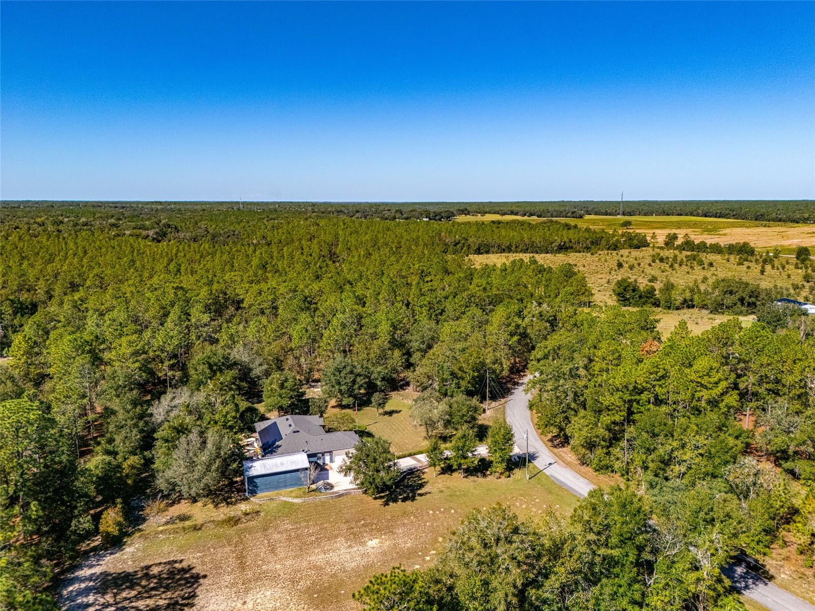 Image 8 of 53 For 18417 66th Loop