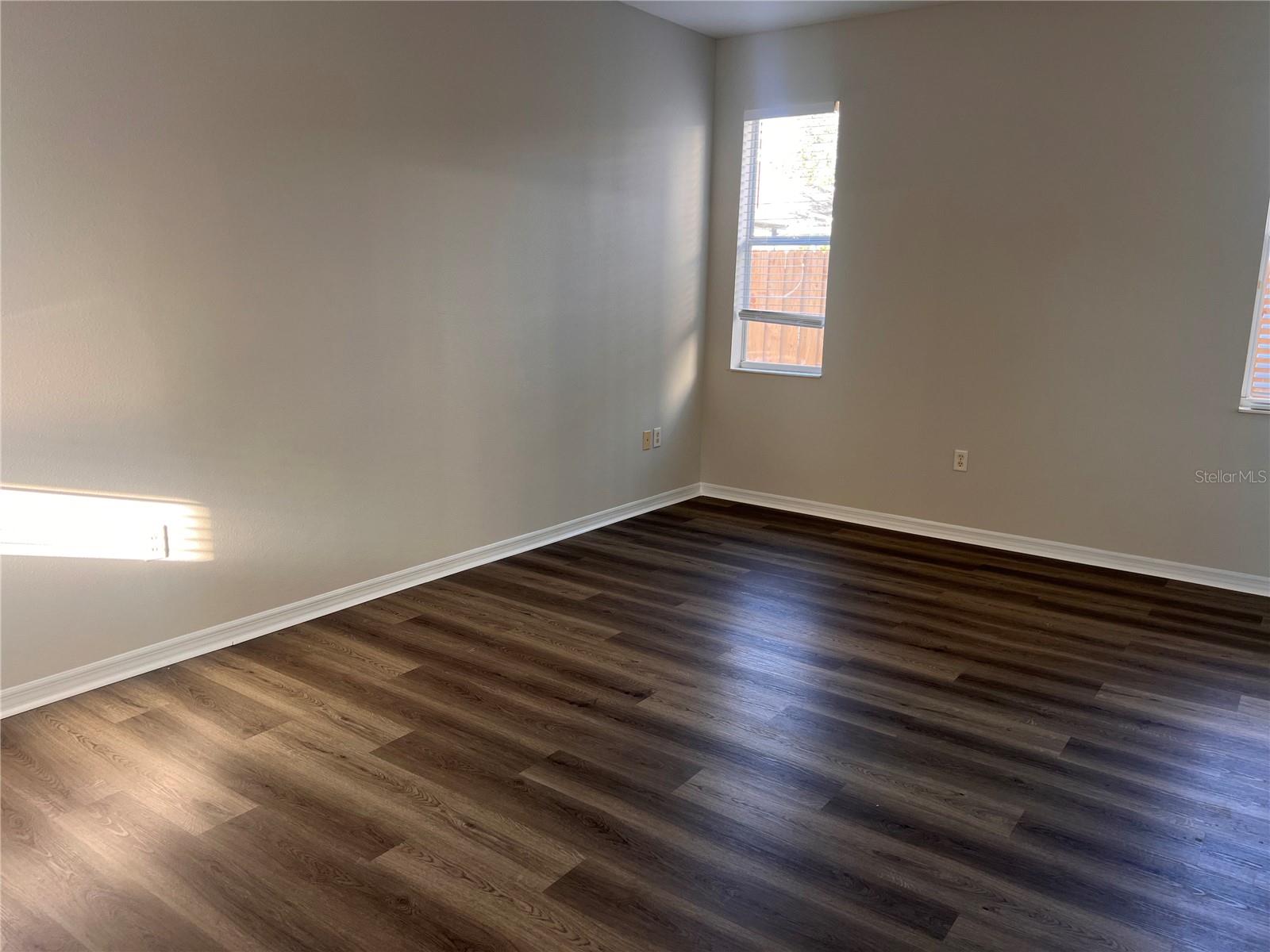 Image 11 of 26 For 1123 Napolean Way