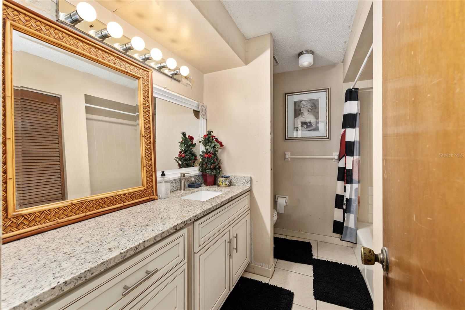 Image 17 of 27 For 2251 48th Avenue