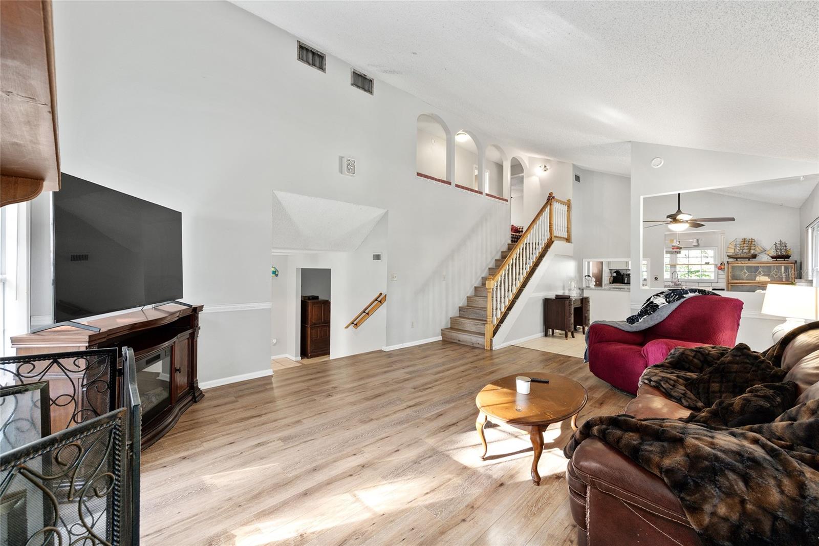 Image 7 of 27 For 2251 48th Avenue