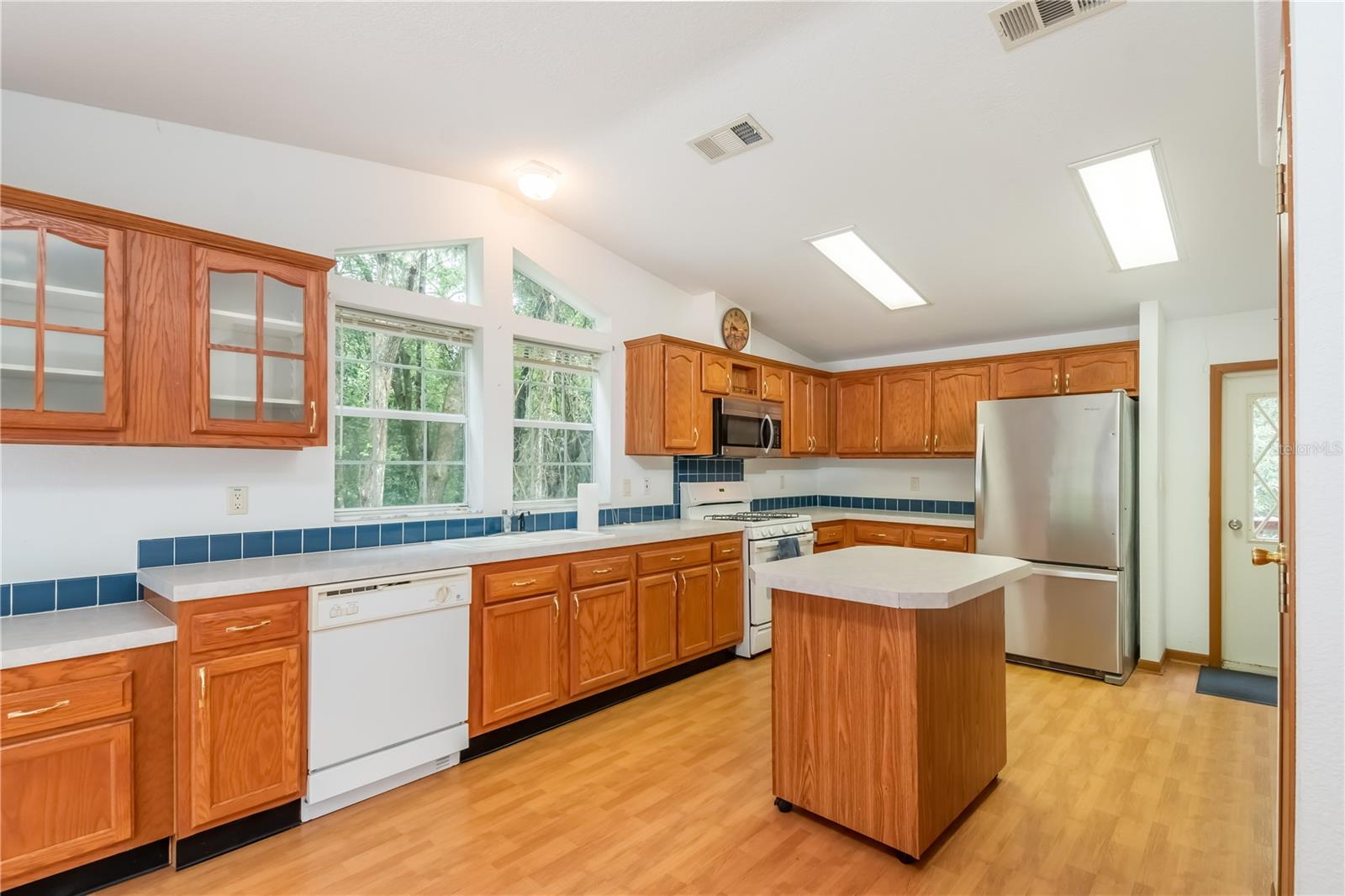 Image 16 of 56 For 7901 125th Street