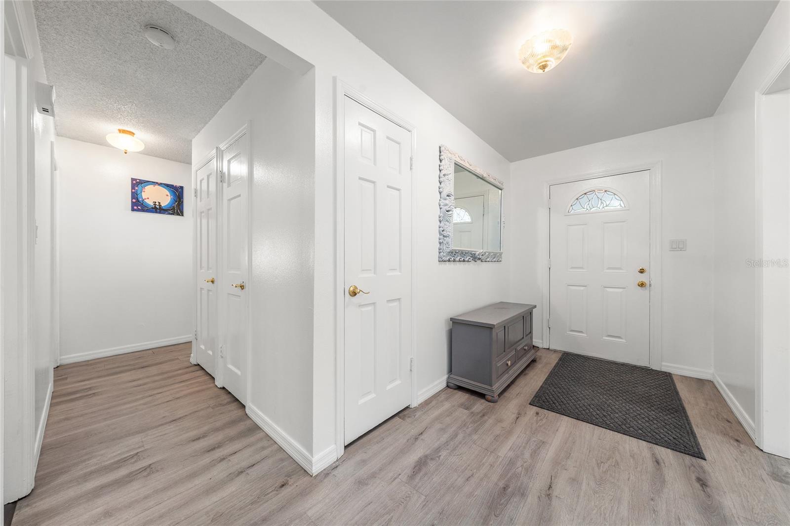 Image 18 of 49 For 15 Adams Avenue