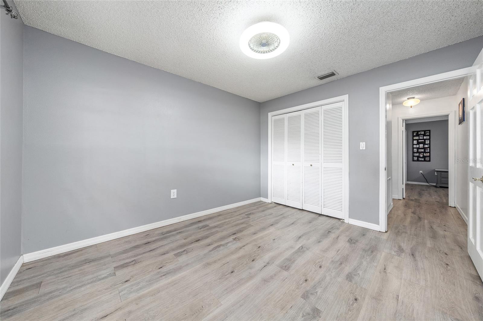 Image 24 of 49 For 15 Adams Avenue