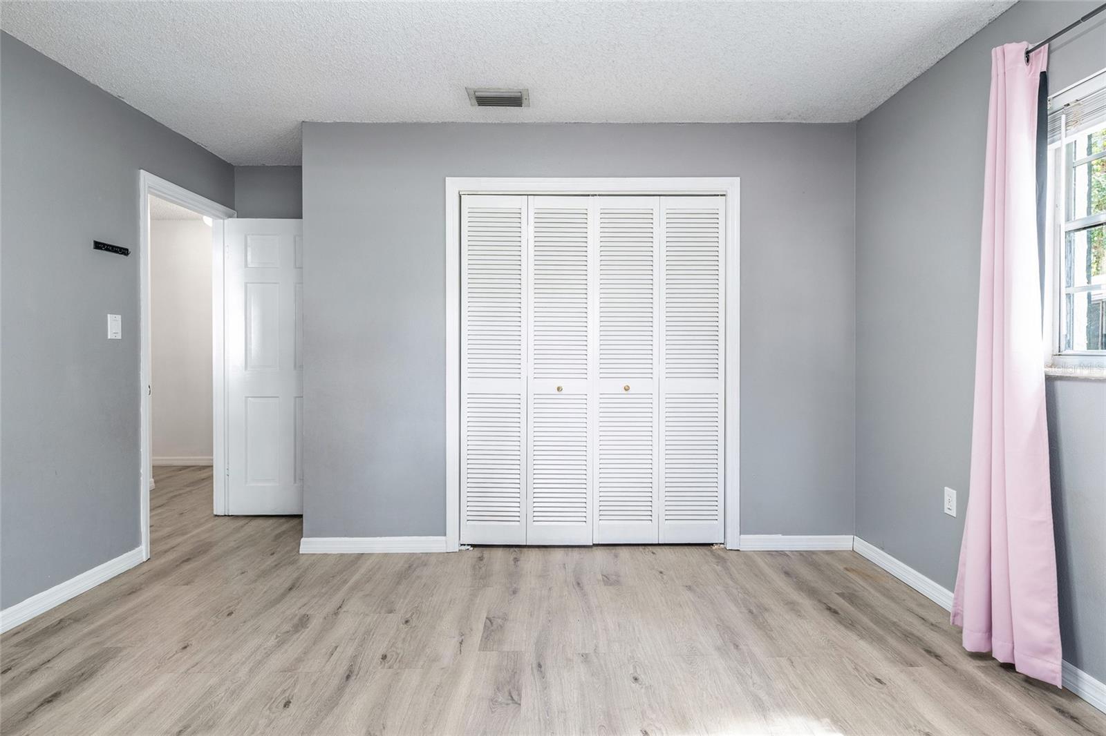 Image 28 of 49 For 15 Adams Avenue