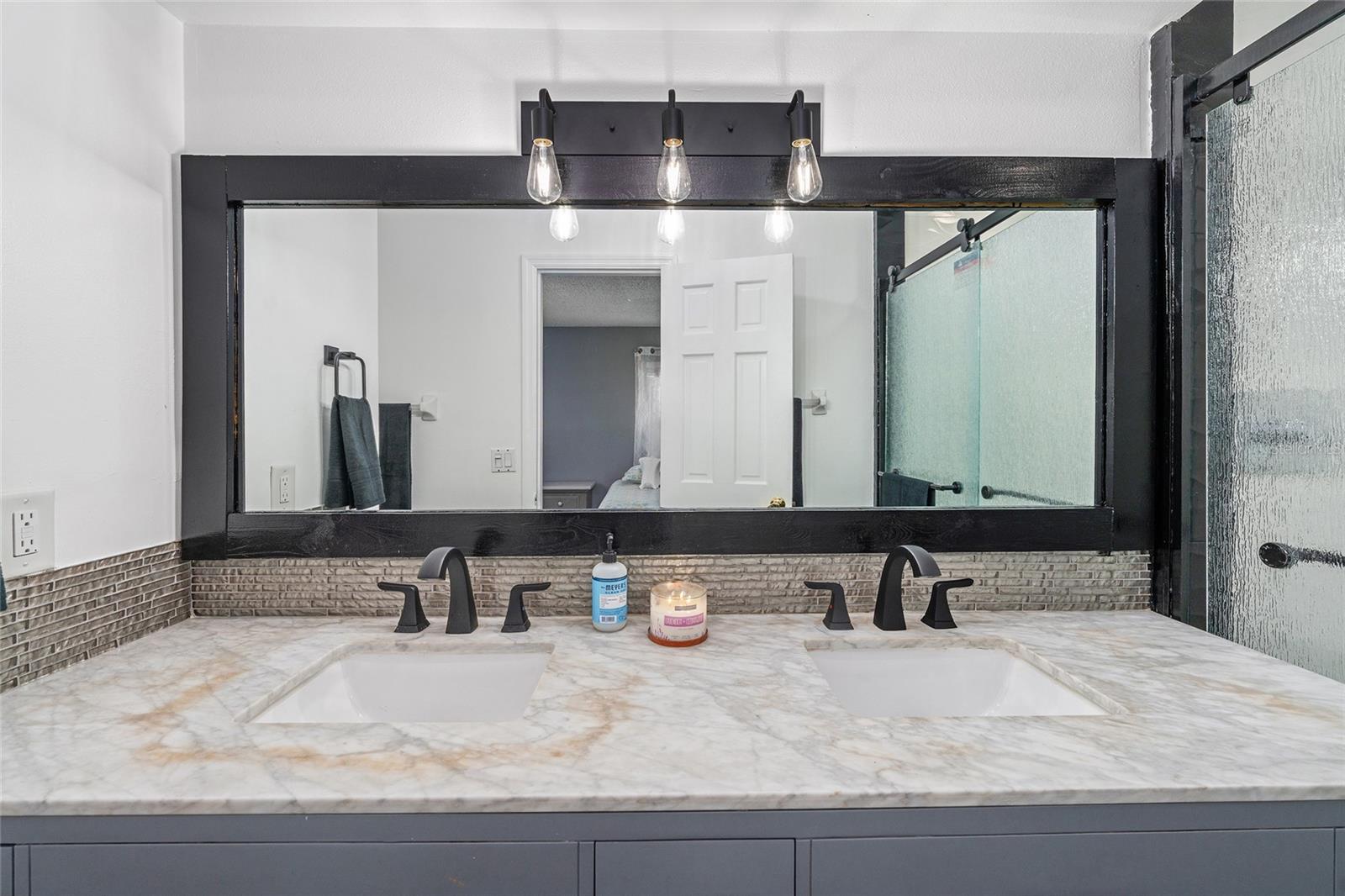 Image 30 of 49 For 15 Adams Avenue