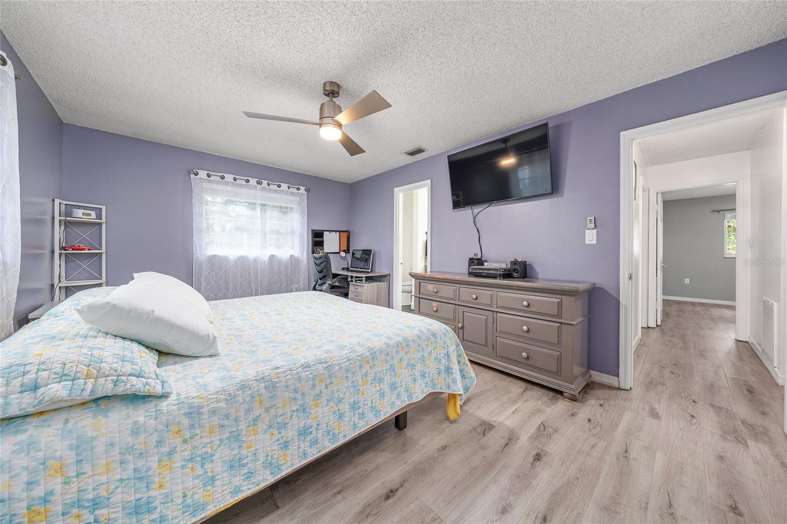 Image 34 of 49 For 15 Adams Avenue