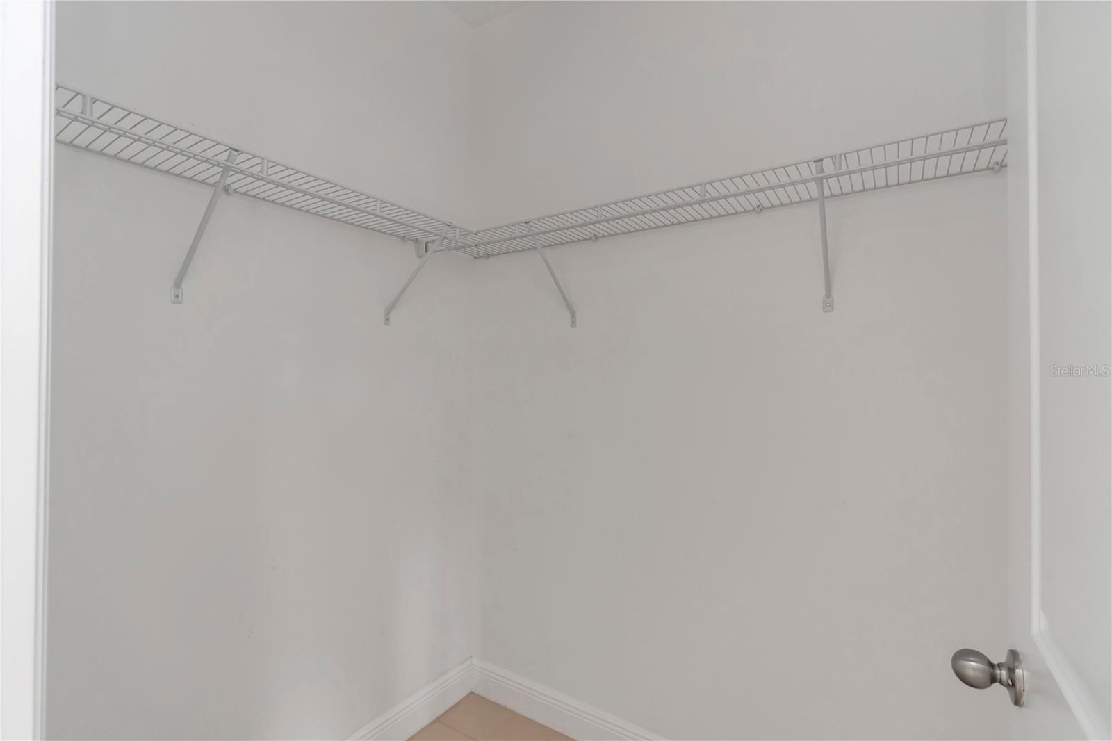 Image 14 of 24 For 118 Marion Oaks Drive