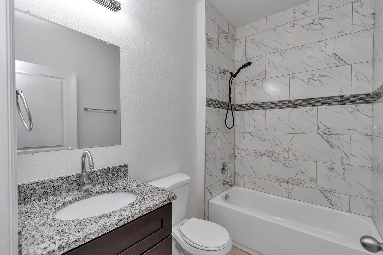 Image 18 of 24 For 118 Marion Oaks Drive