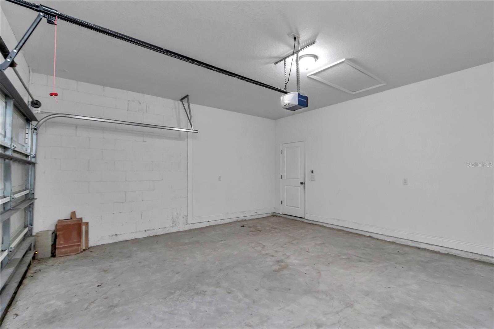 Image 21 of 24 For 118 Marion Oaks Drive