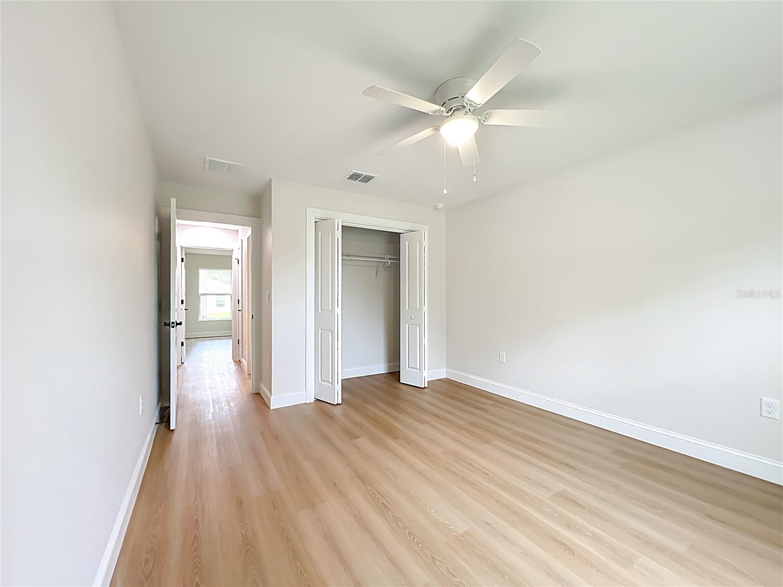 Listing photo id 34 for 6526 Earlshire Terrace