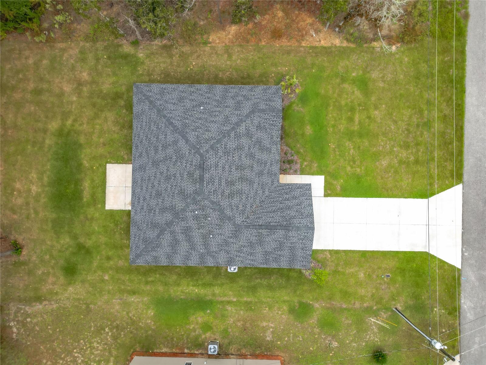 Listing photo id 55 for 6526 Earlshire Terrace