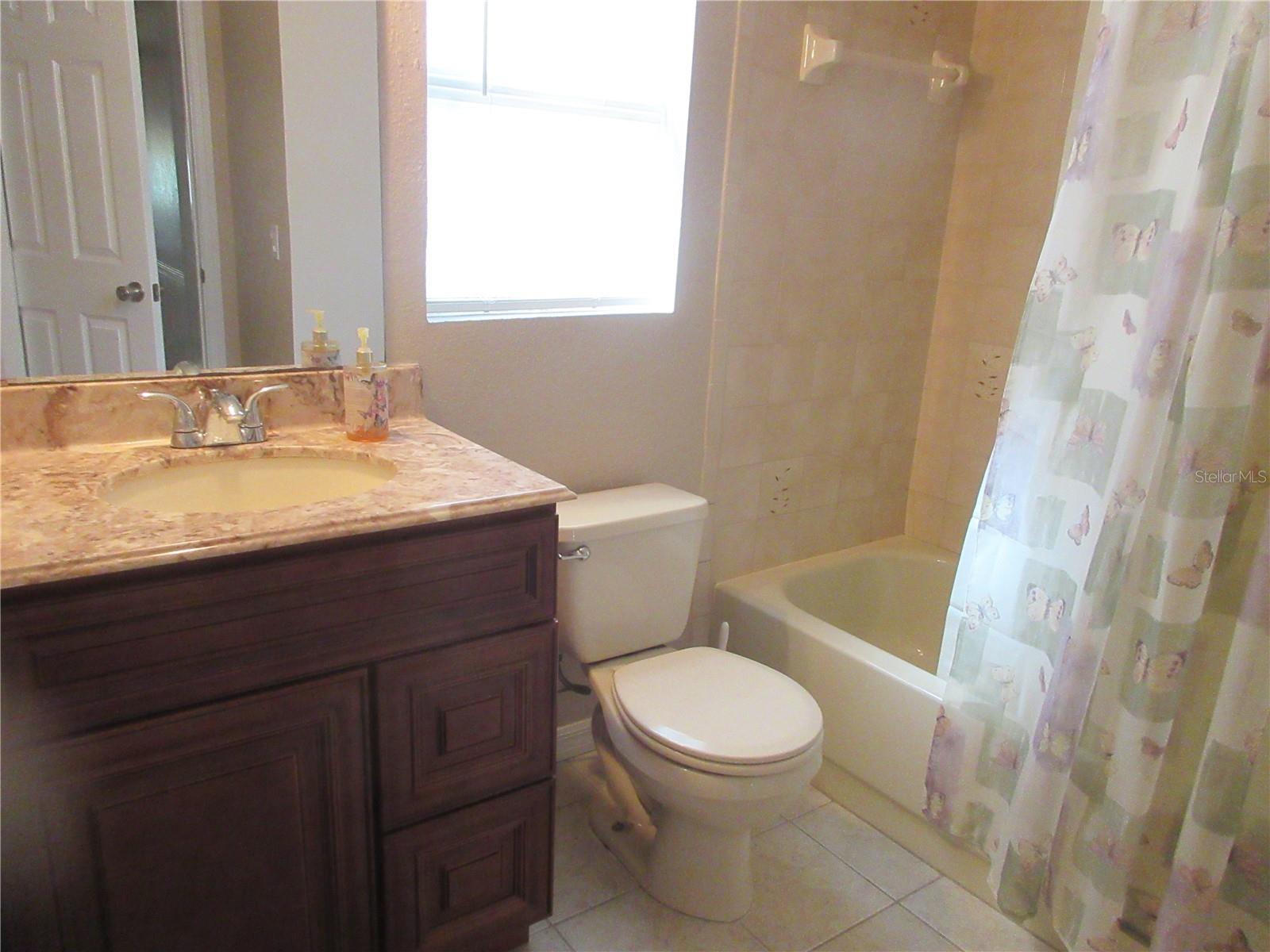 Listing photo id 16 for 4108 Casa Terrace