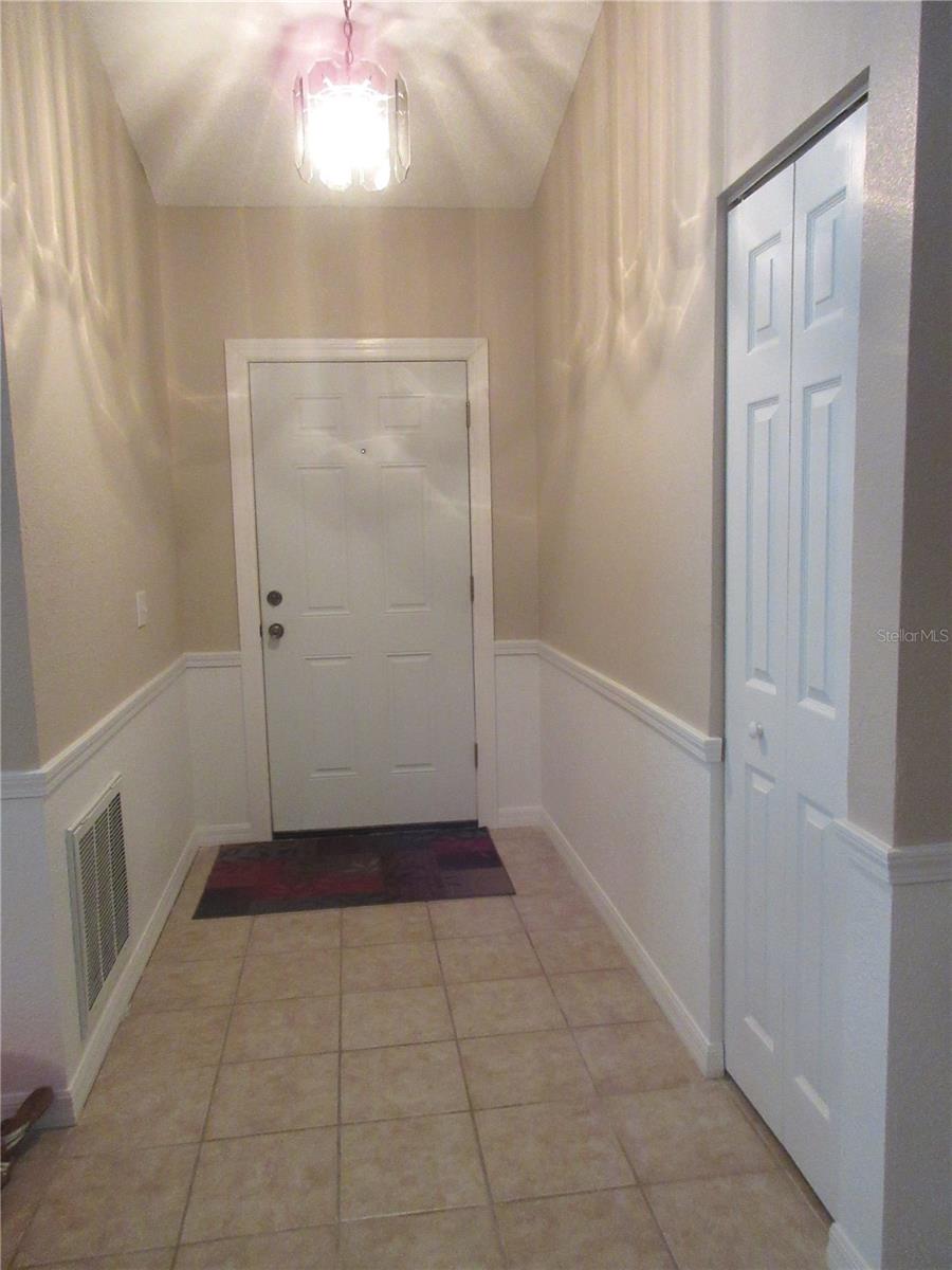 Listing photo id 0 for 4108 Casa Terrace
