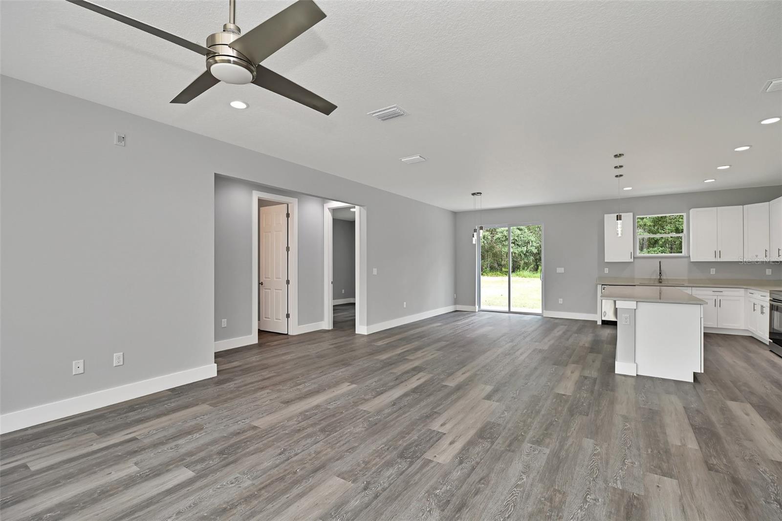 Image 17 of 35 For 6237 143rd Street