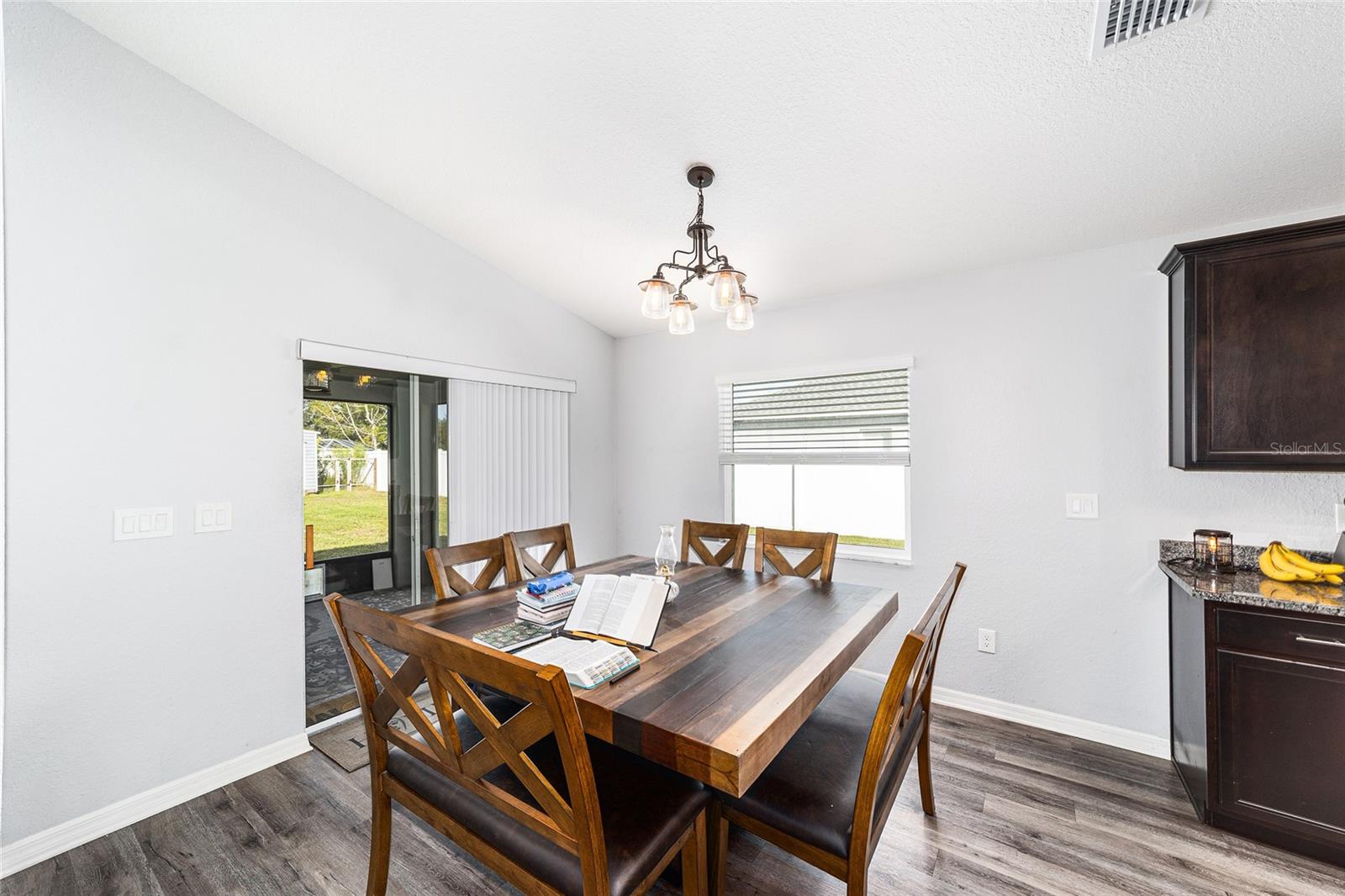 Image 19 of 41 For 11538 59th Terrace