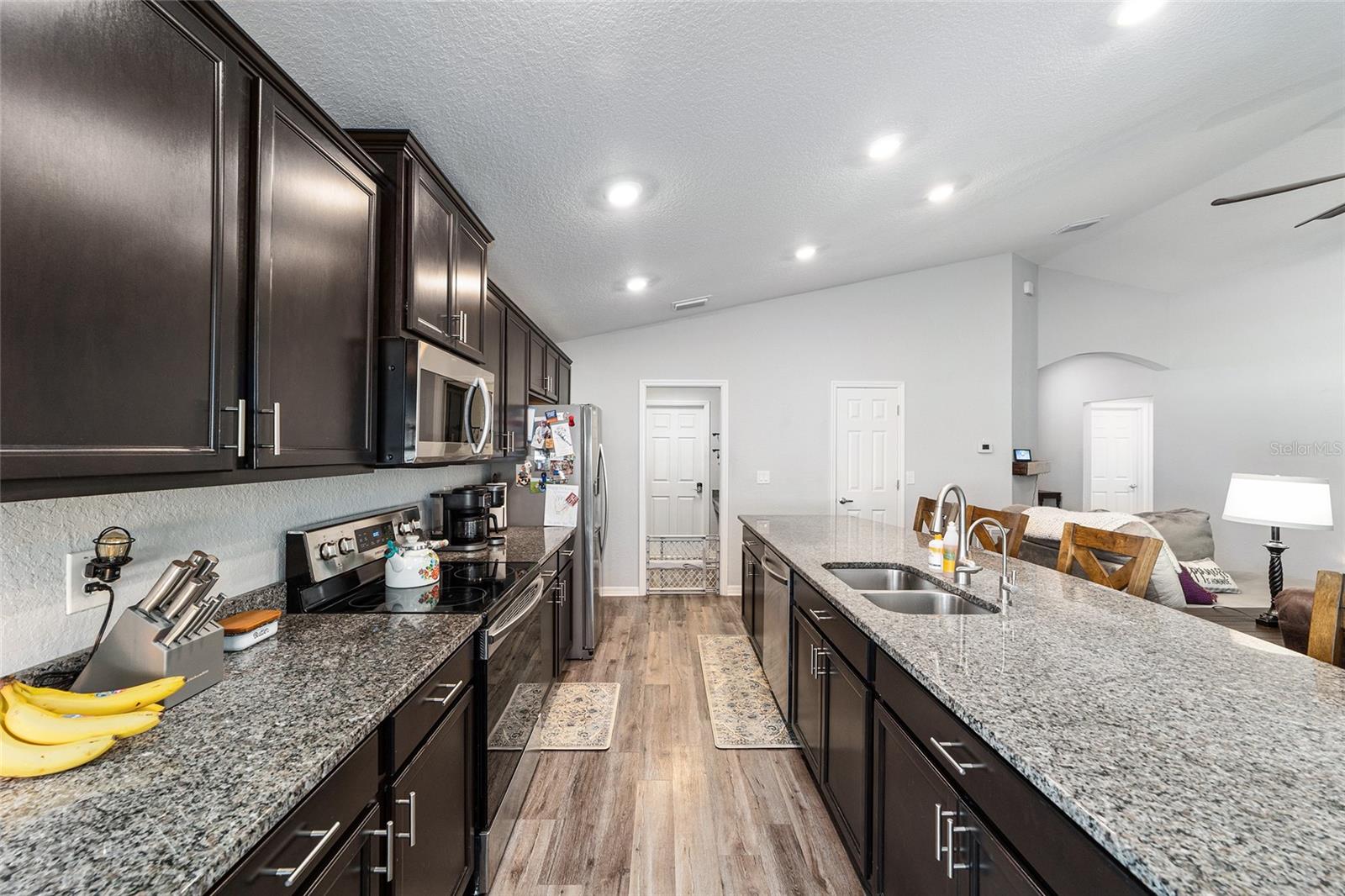 Image 22 of 41 For 11538 59th Terrace