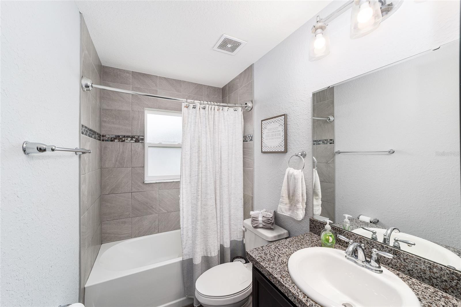 Image 25 of 41 For 11538 59th Terrace