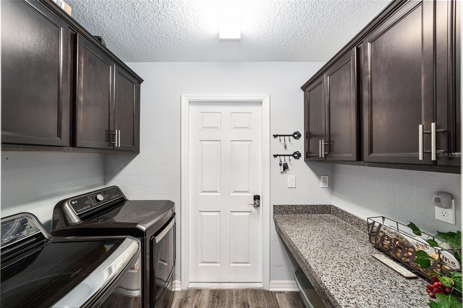 Image 30 of 41 For 11538 59th Terrace