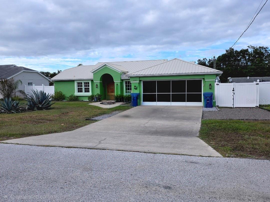 Listing photo id 2 for 10085 Blackburn Street