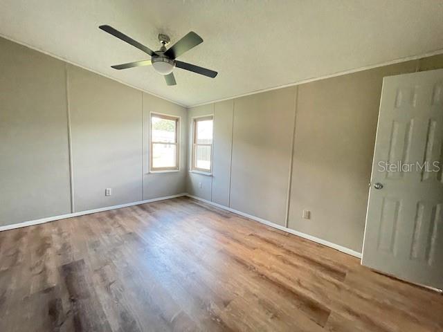 Image 12 of 20 For 909 Orchid Street