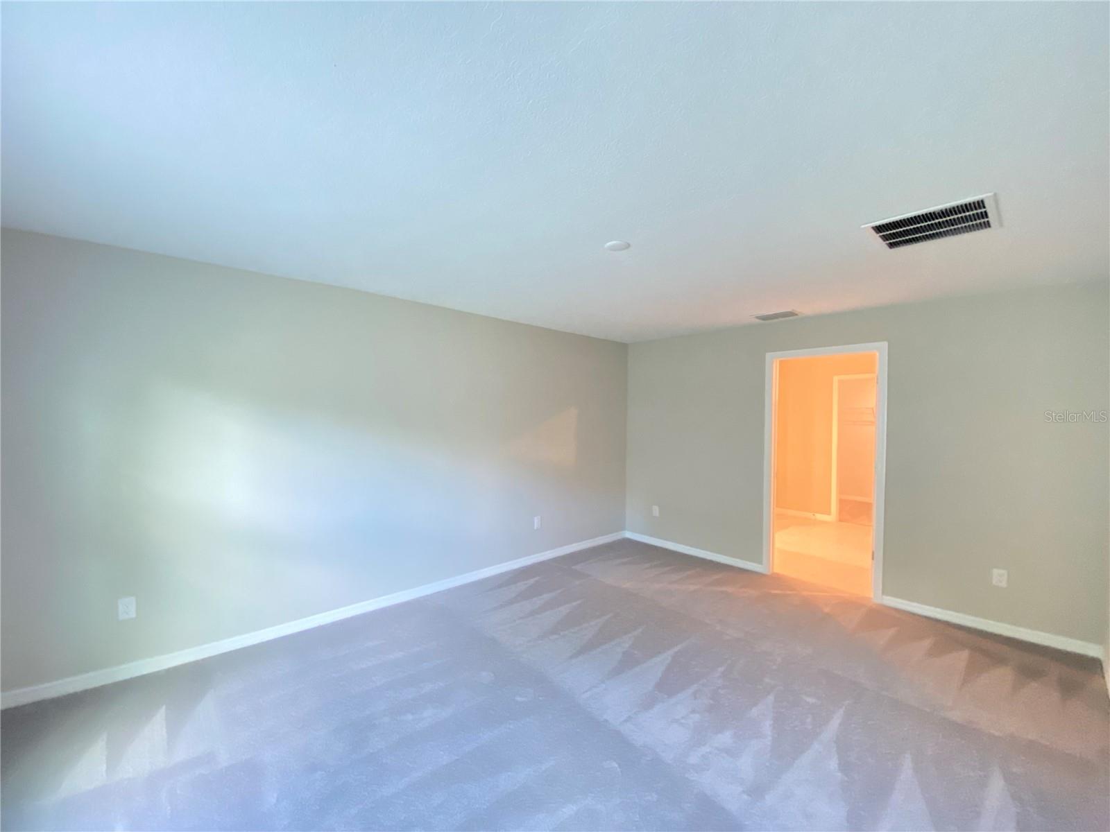 Image 24 of 31 For 2530 167th Loop