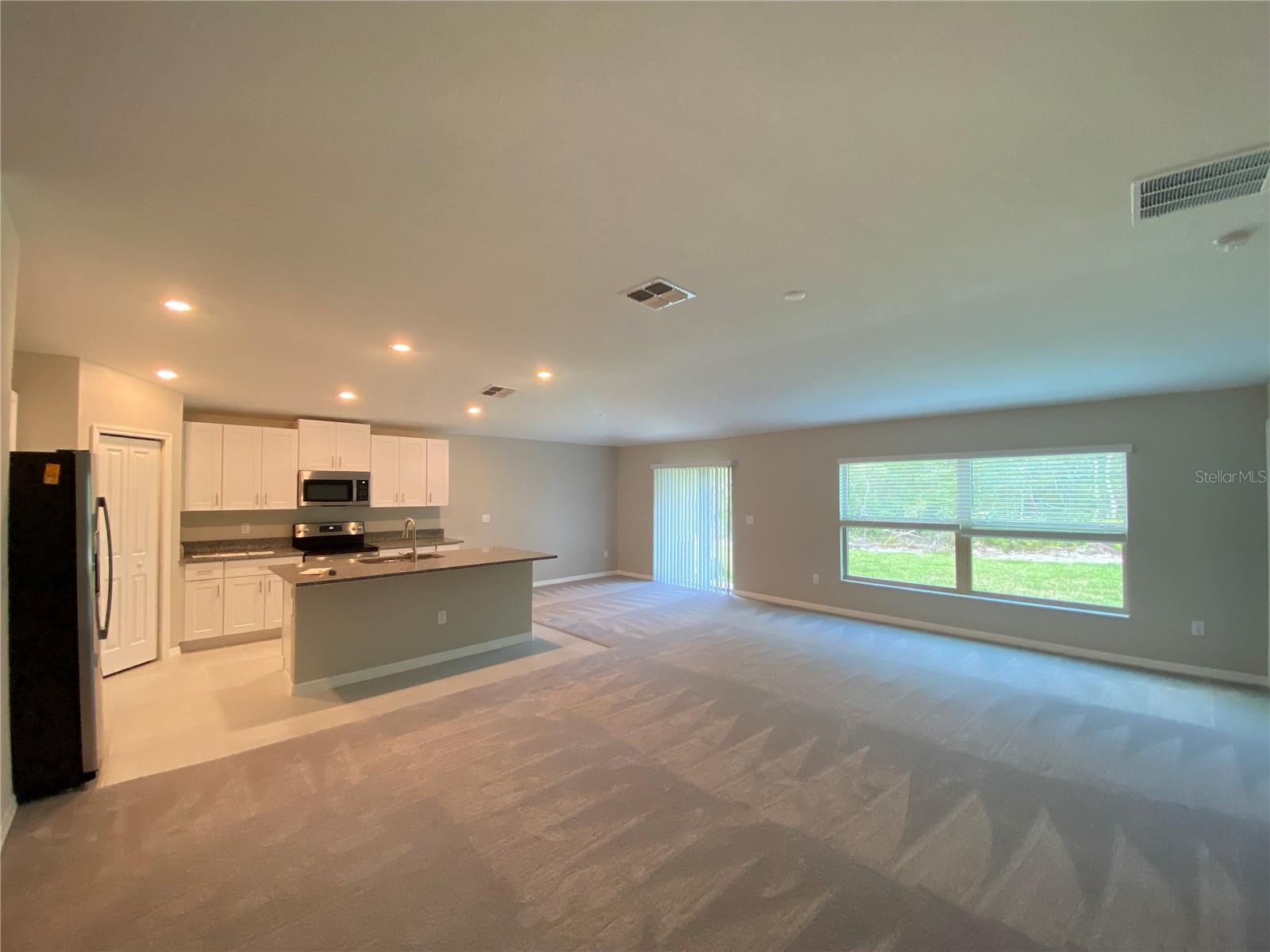 Image 3 of 31 For 2530 167th Loop