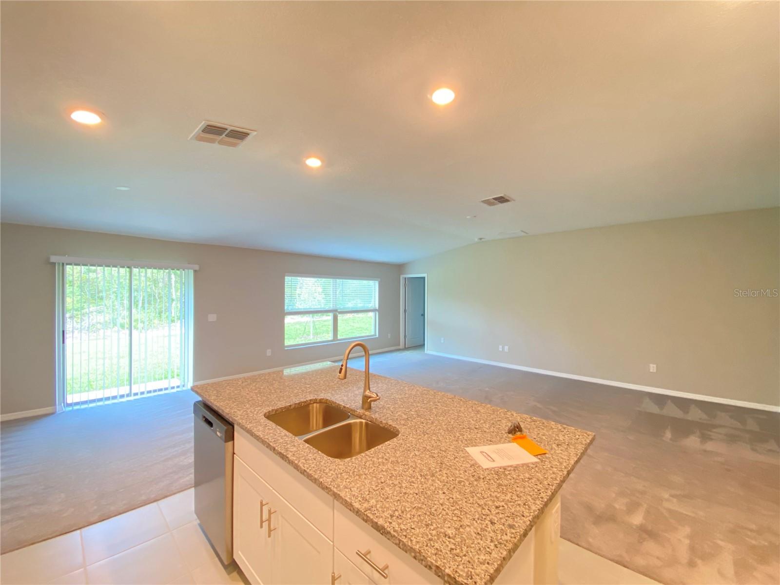 Image 7 of 31 For 2530 167th Loop