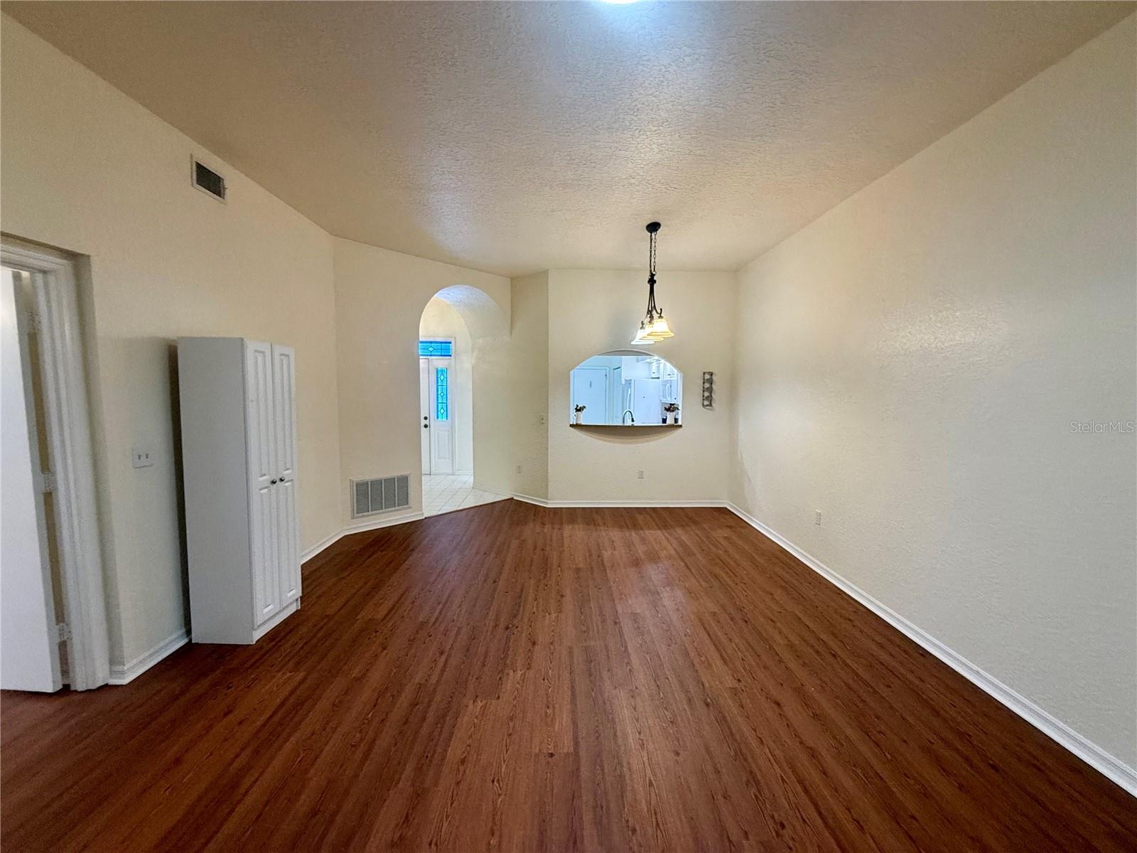 Image 15 of 47 For 8037 115th Loop