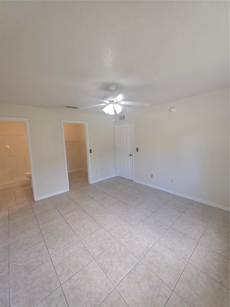 Image 5 of 13 For 6 Hemlock Trace Lane