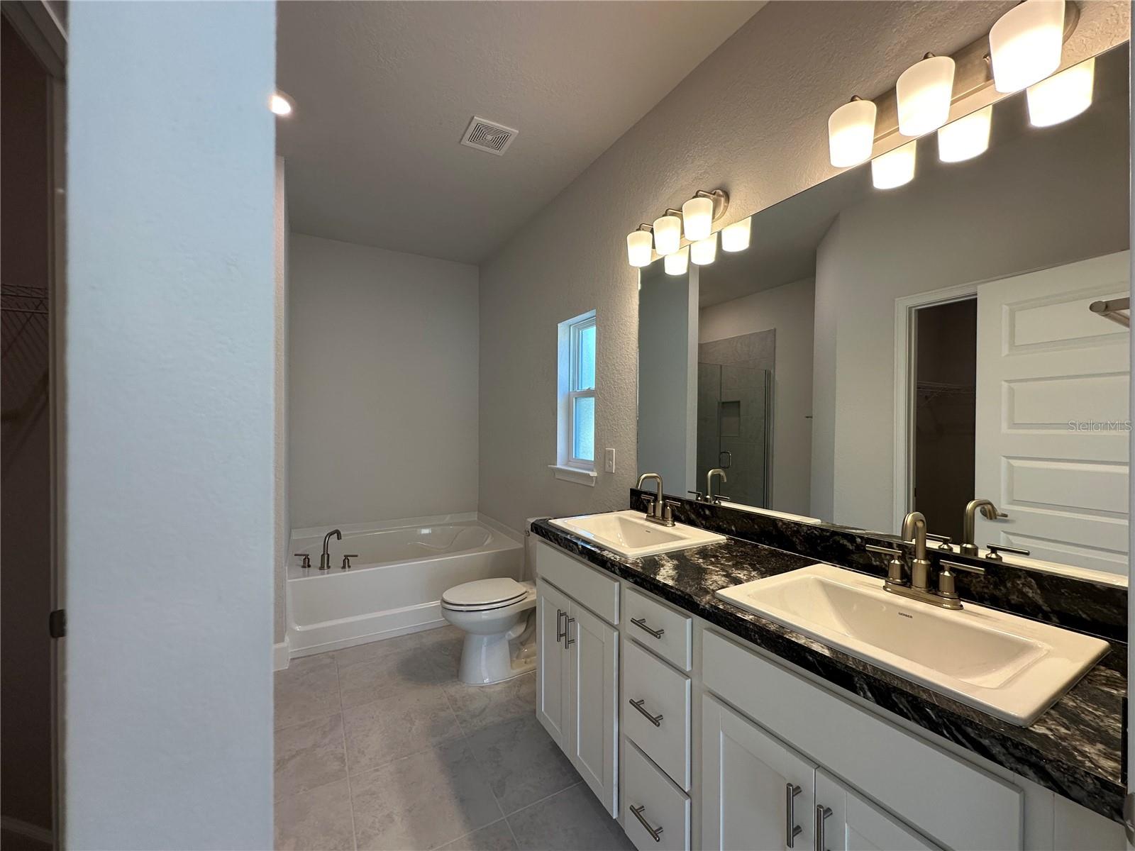 Image 17 of 37 For 4561 91st Lane Road