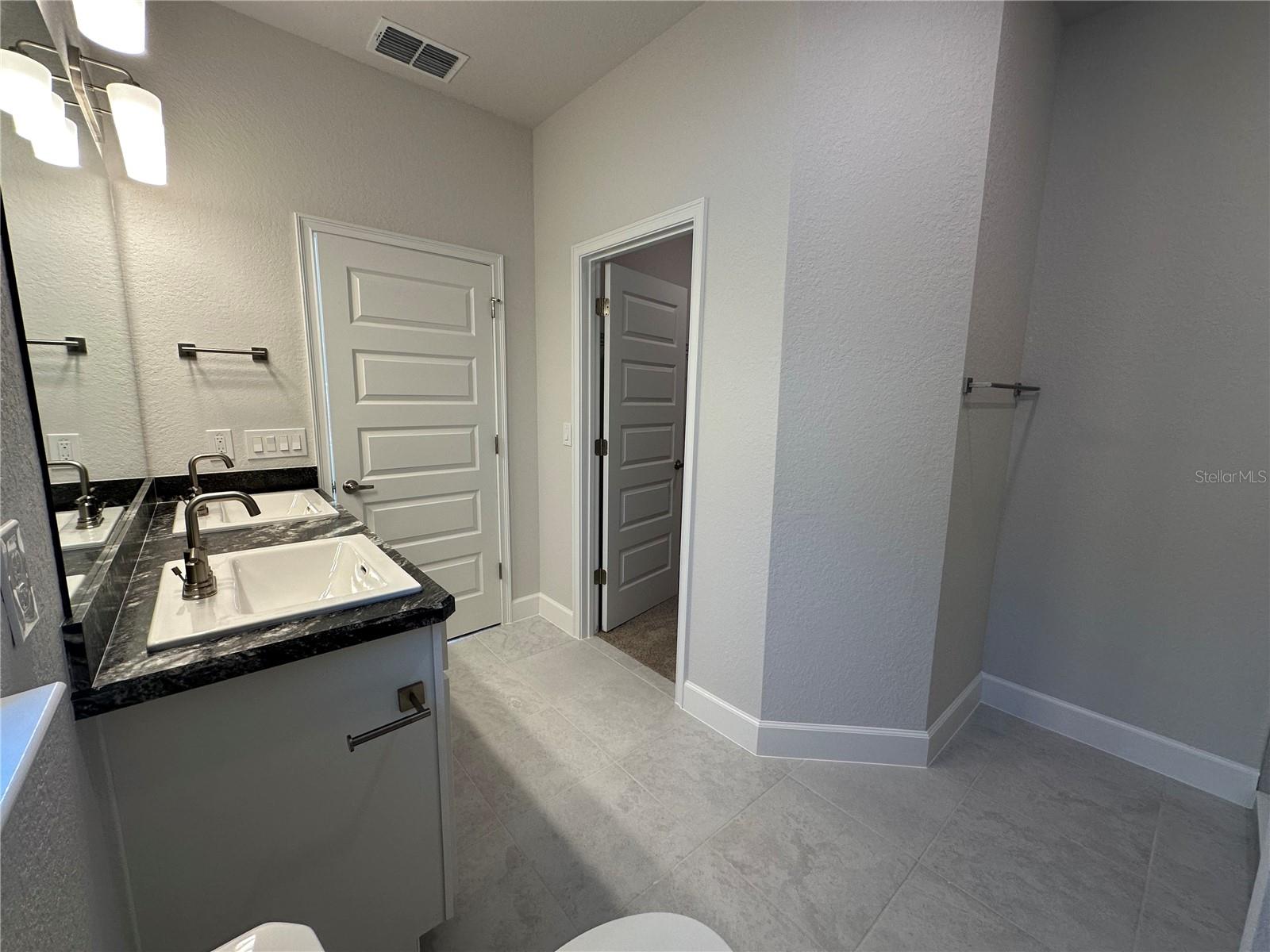 Image 20 of 37 For 4561 91st Lane Road