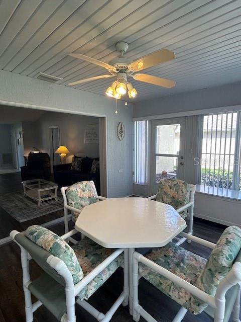 Image 37 of 62 For 11222 73rd Circle