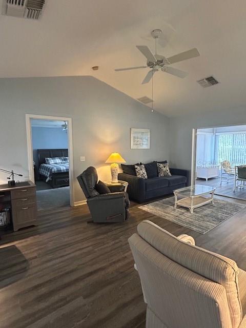 Image 7 of 62 For 11222 73rd Circle