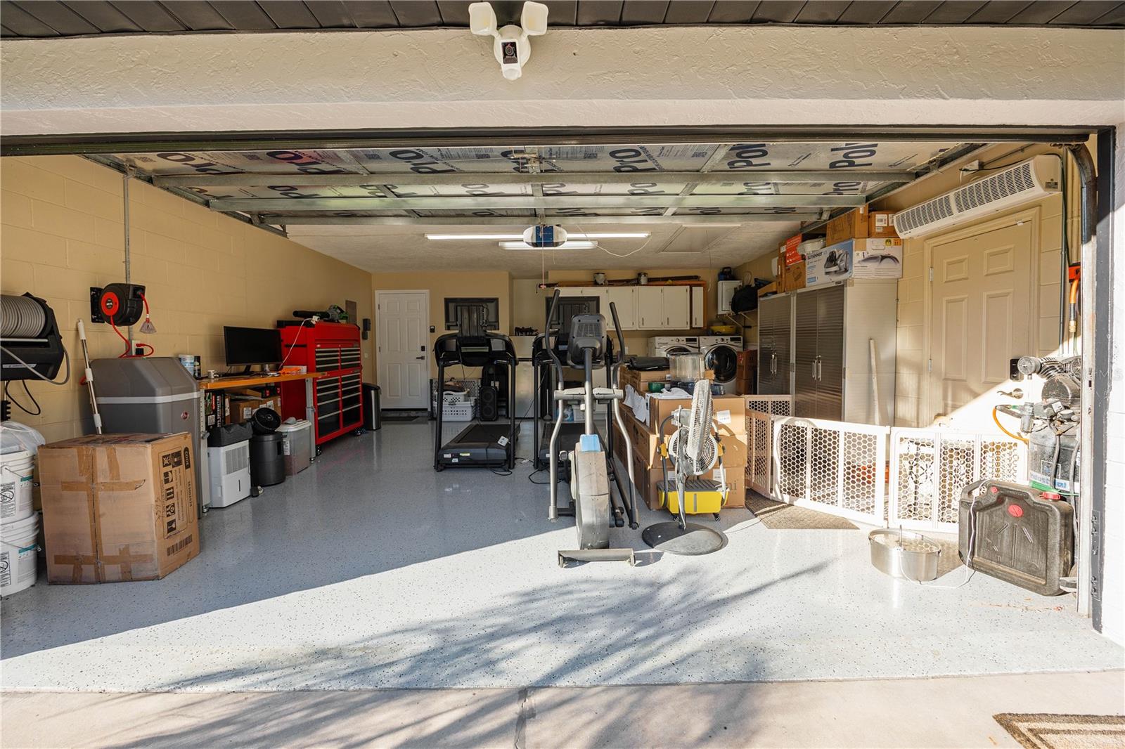 Image 27 of 38 For 2201 45 Street