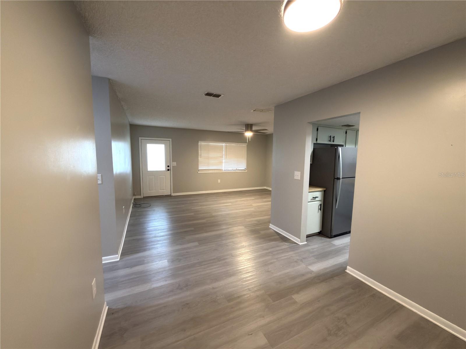 Image 10 of 32 For 9940 101st Lane