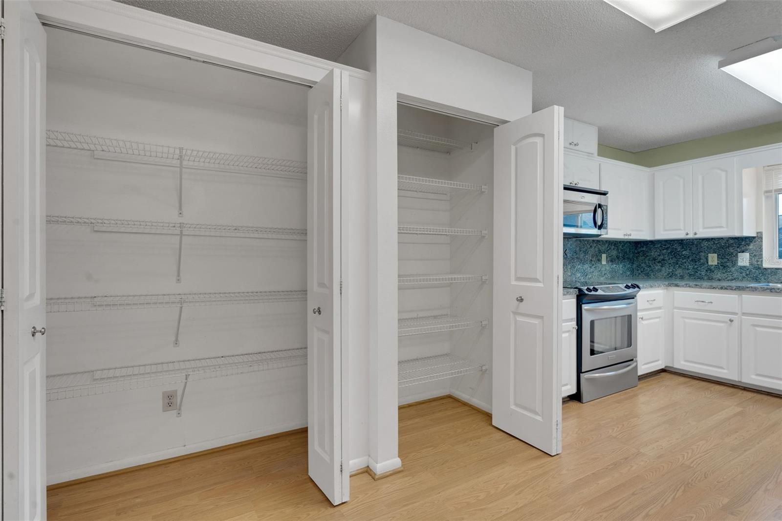 Image 12 of 39 For 8723 93rd Lane A