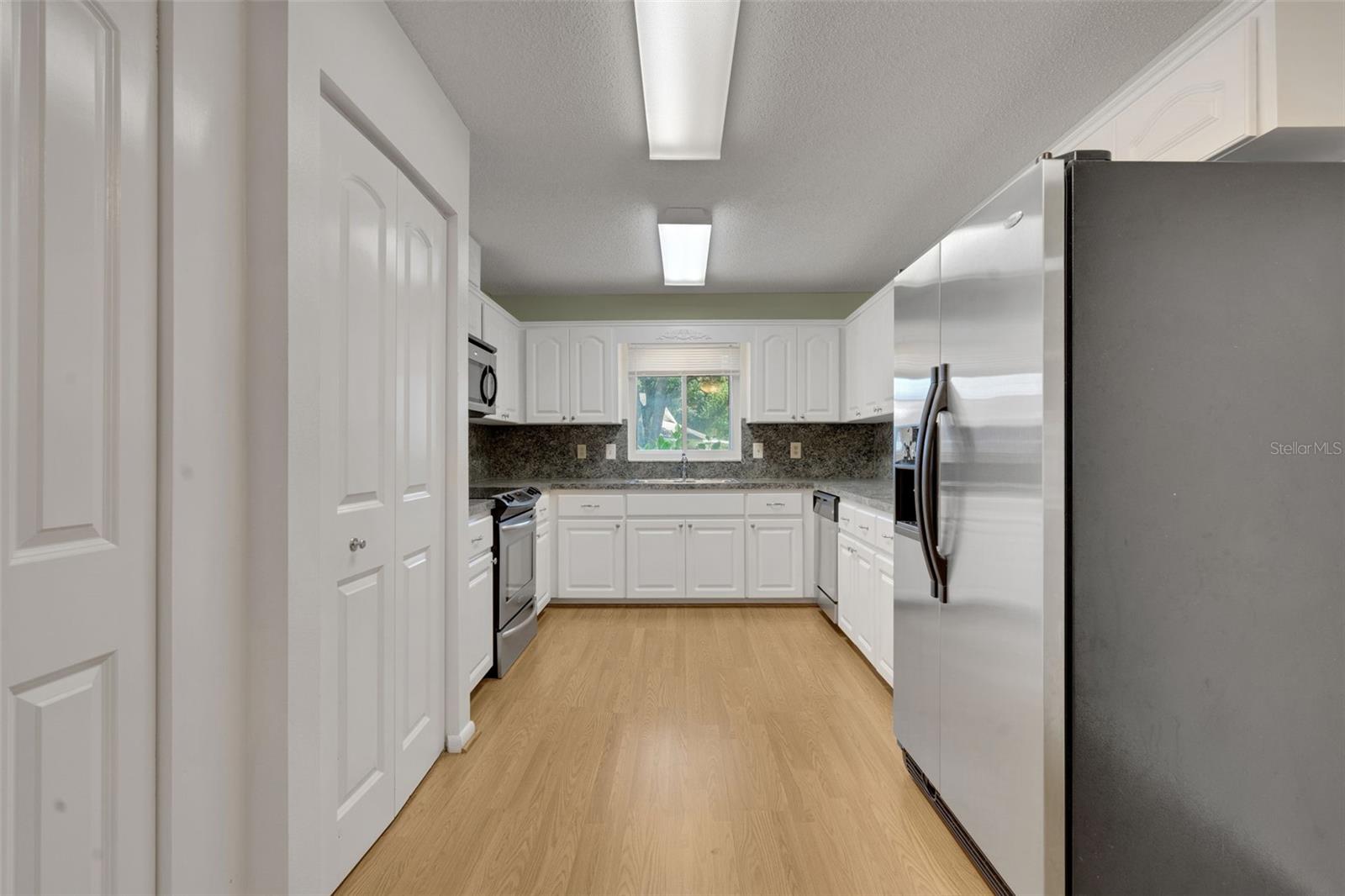 Image 13 of 39 For 8723 93rd Lane A