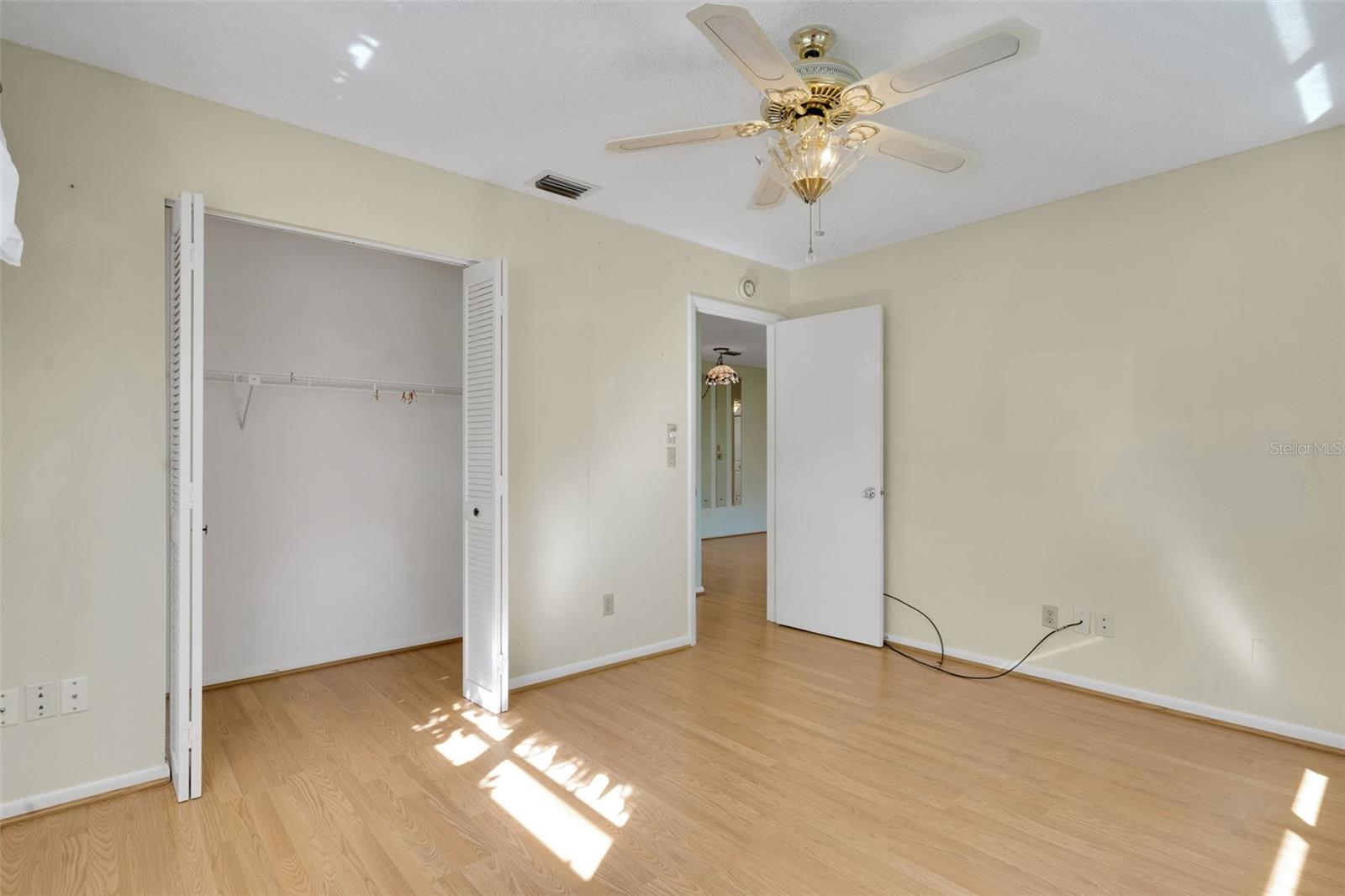 Image 23 of 39 For 8723 93rd Lane A