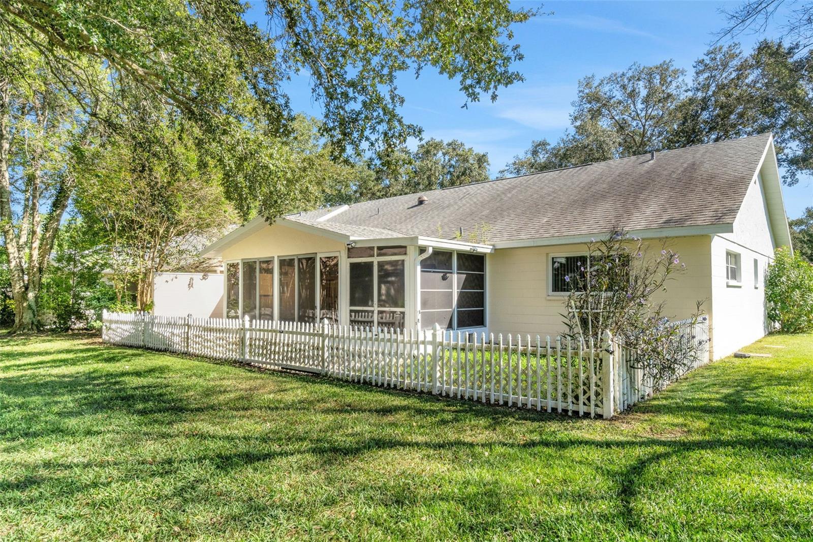 Image 33 of 39 For 8723 93rd Lane A