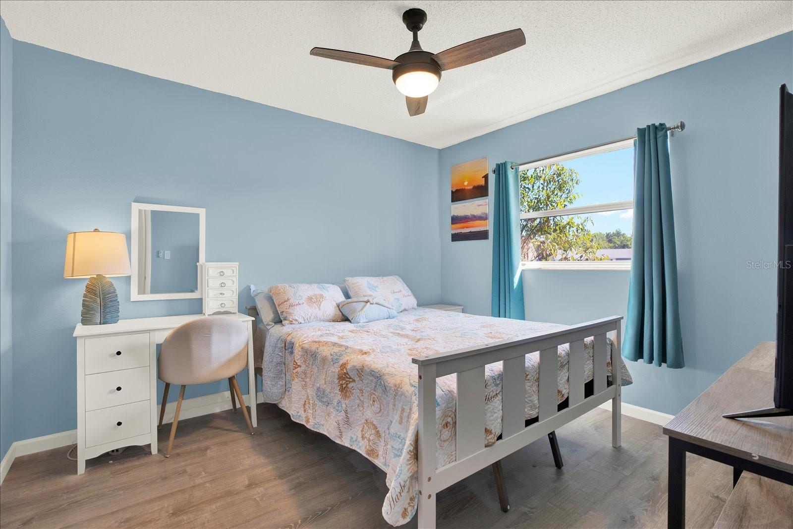 Image 16 of 31 For 9138 Millers Pond Avenue